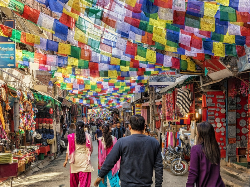 VIBRANT STREETS OF THAMEL
