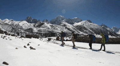 EVEREST BC & 3 PASSES TREK