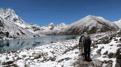 EVEREST BC & GOKYO LAKES TREK